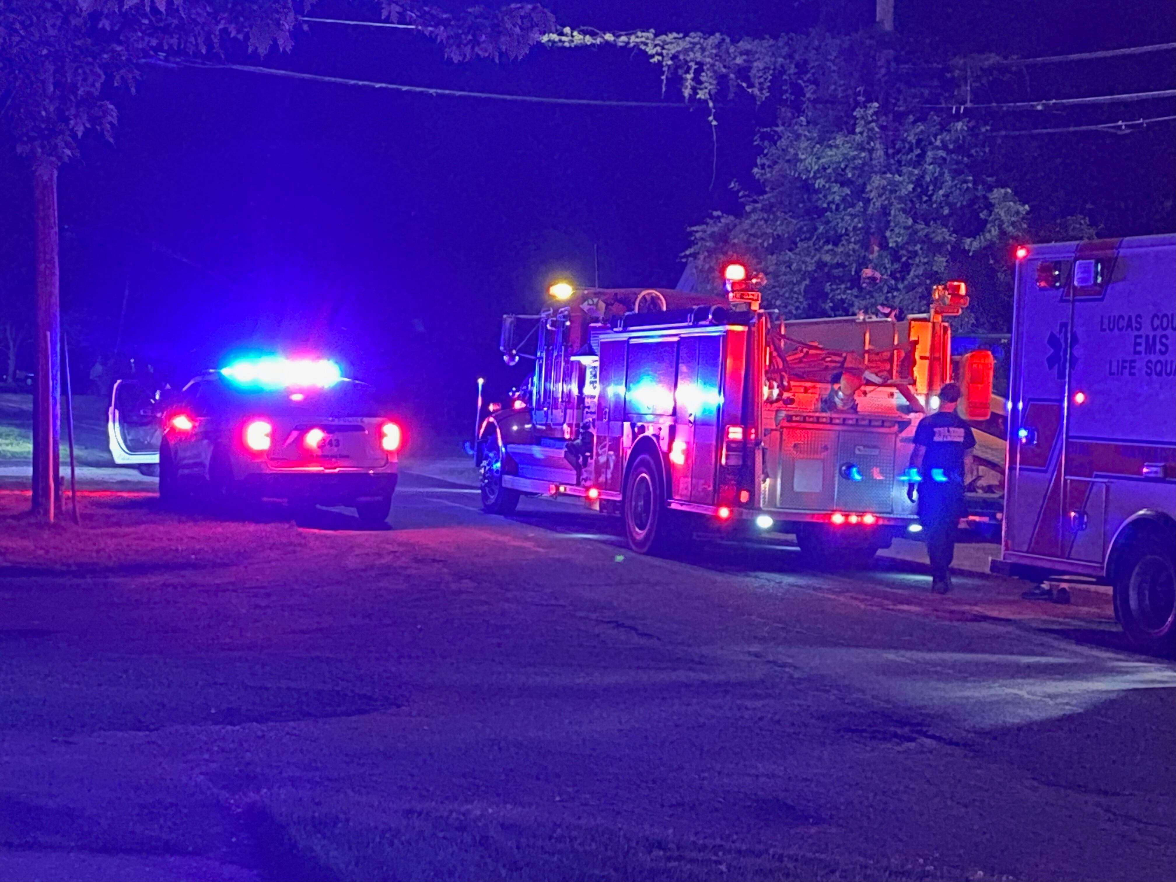 Man hospitalized after being shot in a car in Toledo Friday, police say - Vimarsana News