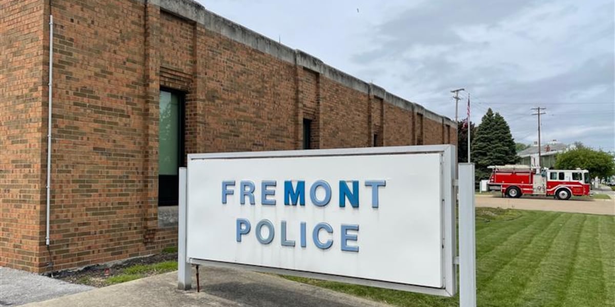 Police: Ohio BCI investigating former Fremont officer over messages