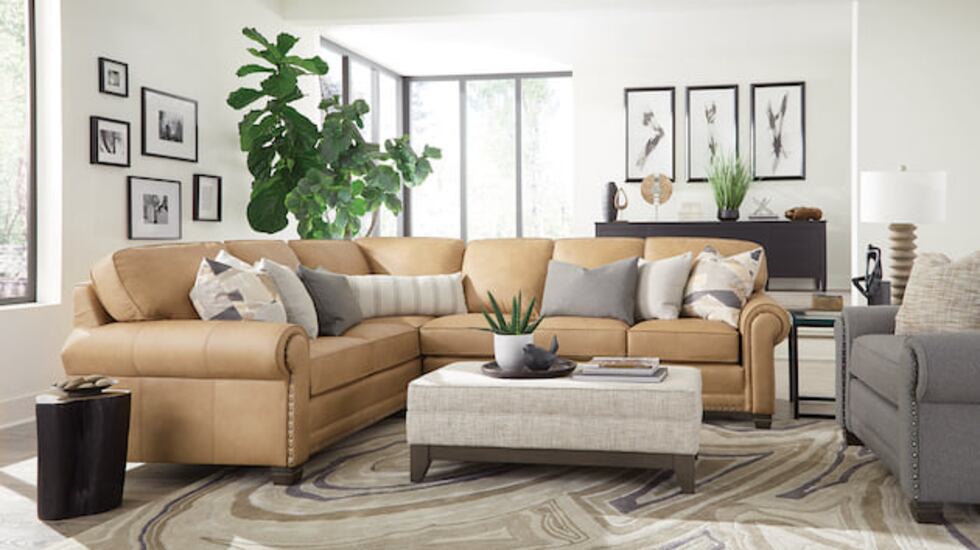 Heritage House Furniture living room design layout for Spring.
