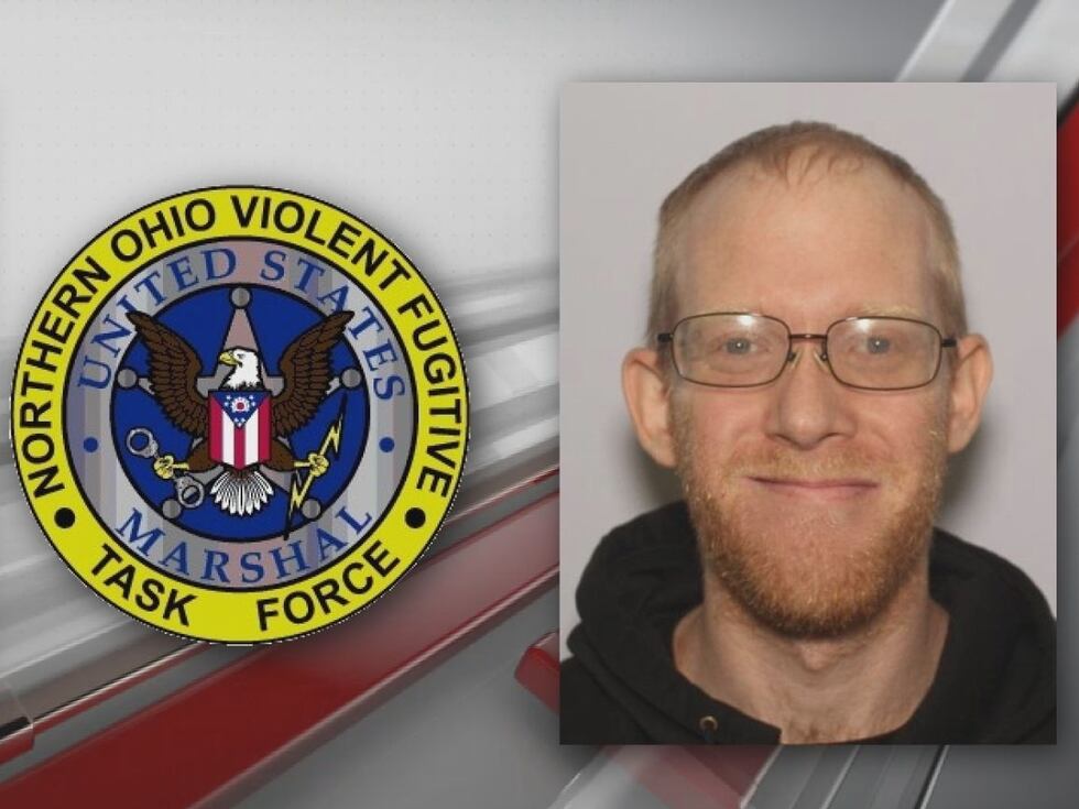 Jonathon Robert Jones, 33, was arrested in Mexico for the alleged kidnapping of a 17-year-old...